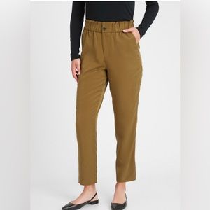 Banana Republic Paperbag Pull-On Straight Leg Pant Olive